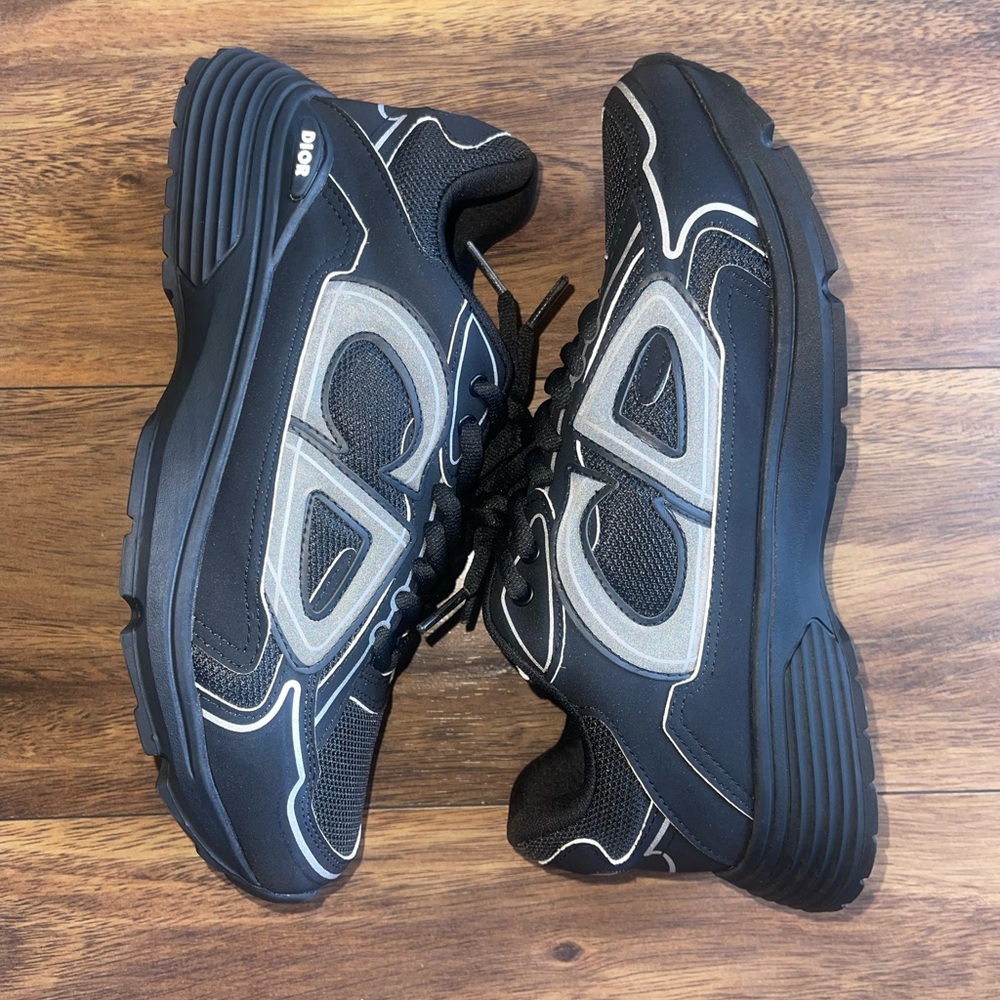 Dior B30 🔥 | Black & Gray Reflective Sneaker | Women’s Size 7 | Worn 2x | EU 39